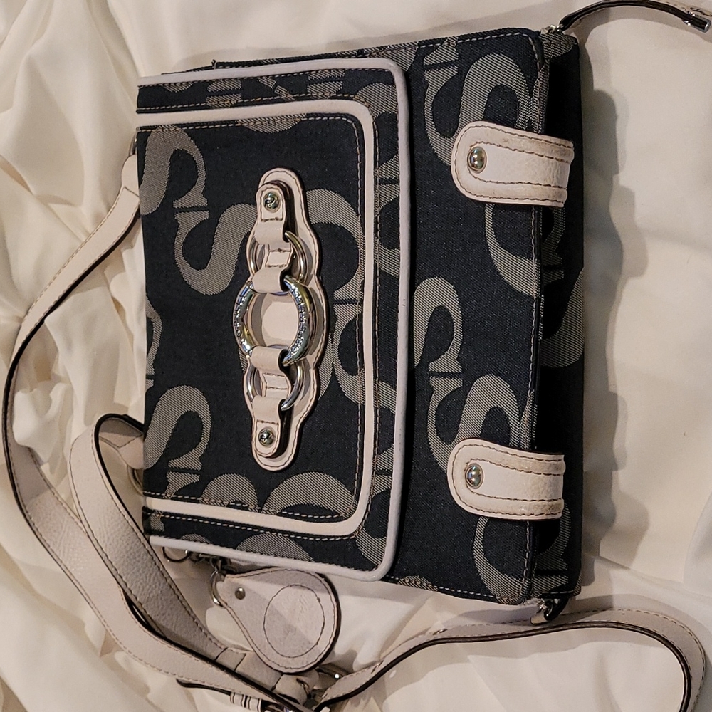 Sophia Capperelli navy blue cross body purse